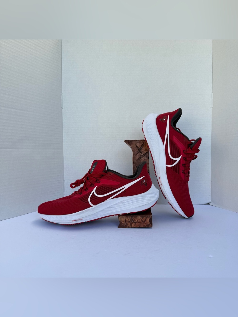 Nike Air Zoom Tampa Bay Buccaneers NFL Men's 11 Sneakers DR2062-600 No Box New